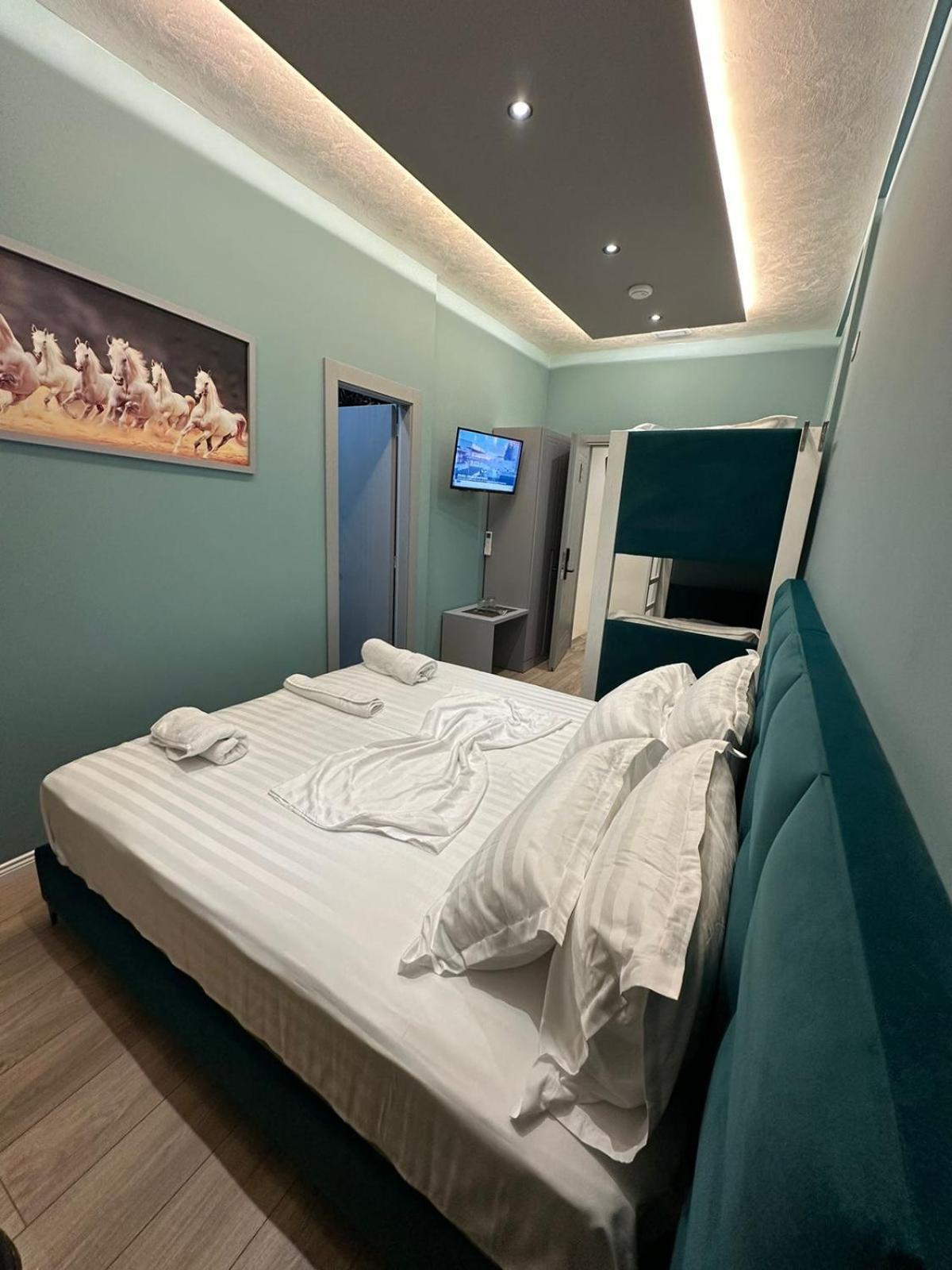 Hotel Europa Круя Экстерьер фото